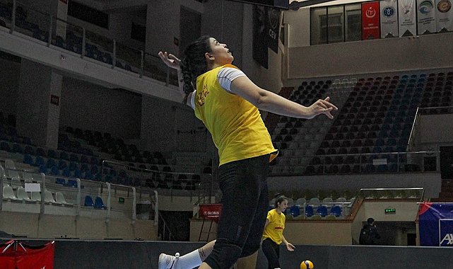 Göztepe Voleybol, Muratpaşa Bld. maçının hazırlıklarını sürdürdü