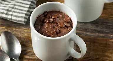 2 Dakikalık Çikolatalı Kupa Kek Tarifi