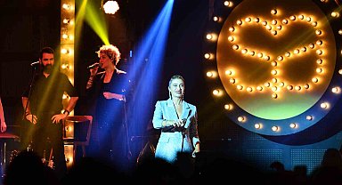 Sıla'dan Bursa'da keyifli konser